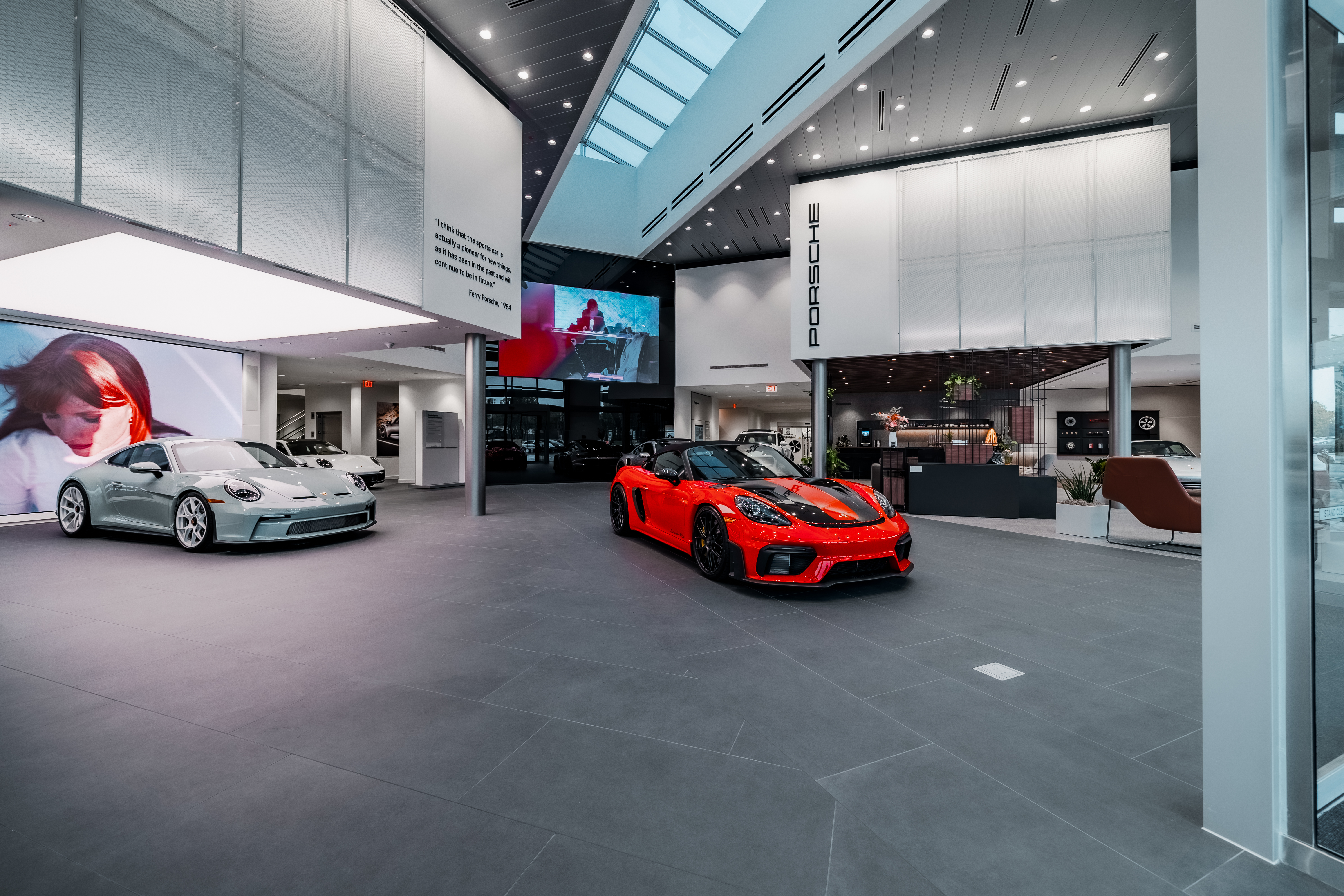 Porsche dealership — Skyline daylighting
